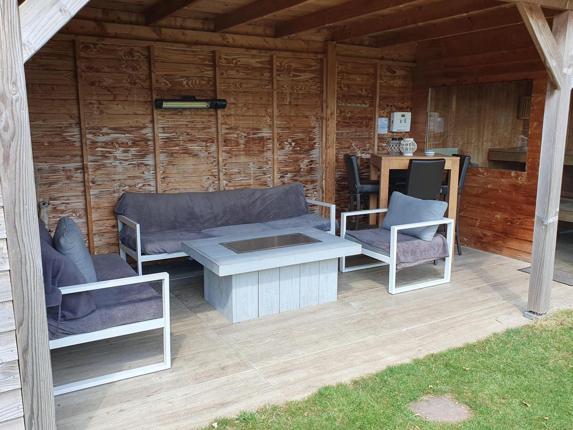 Holiday Cottage With Sauna In Zeeland Stavenisse Exterior photo