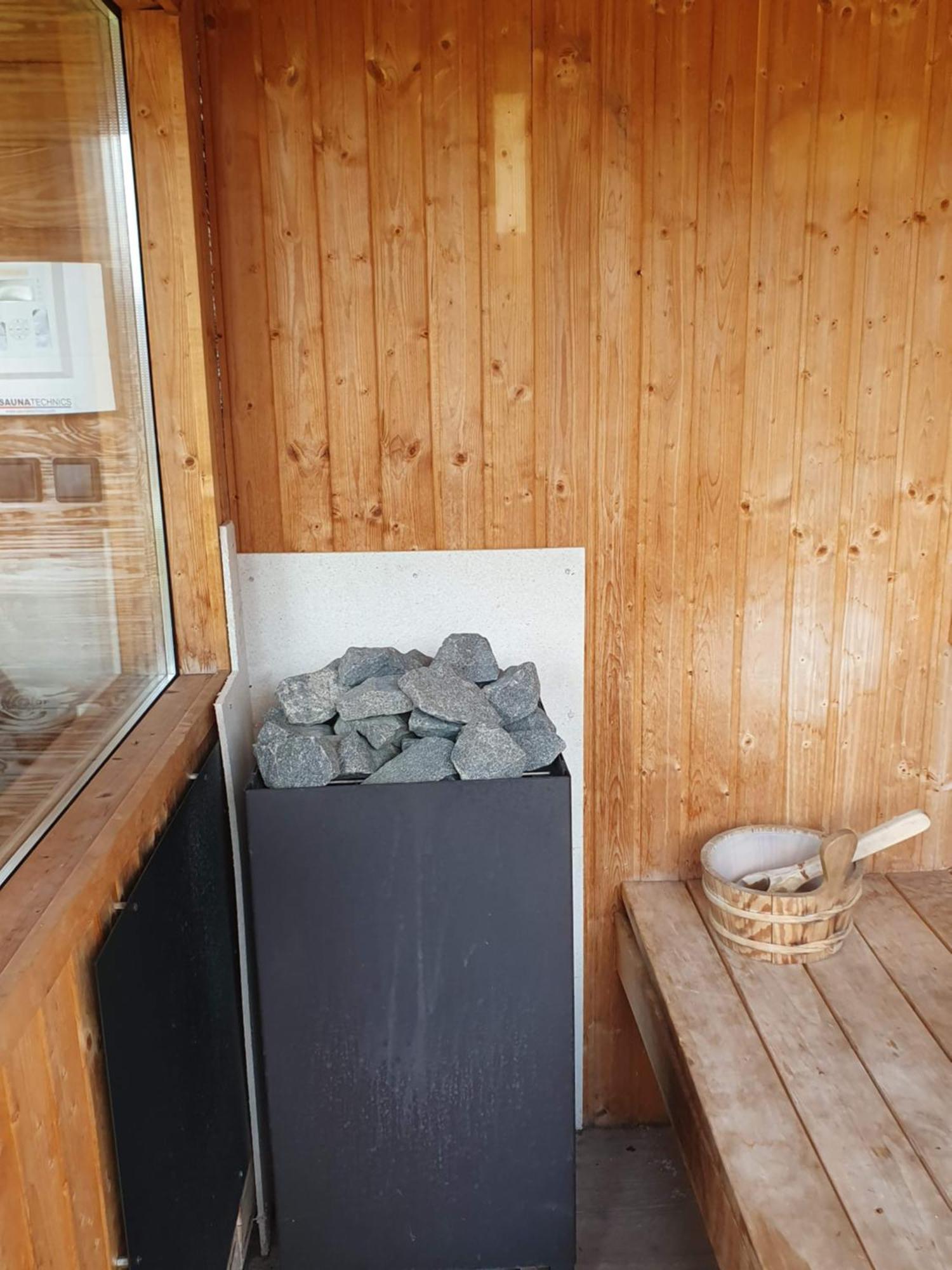 Holiday Cottage With Sauna In Zeeland Stavenisse Exterior photo